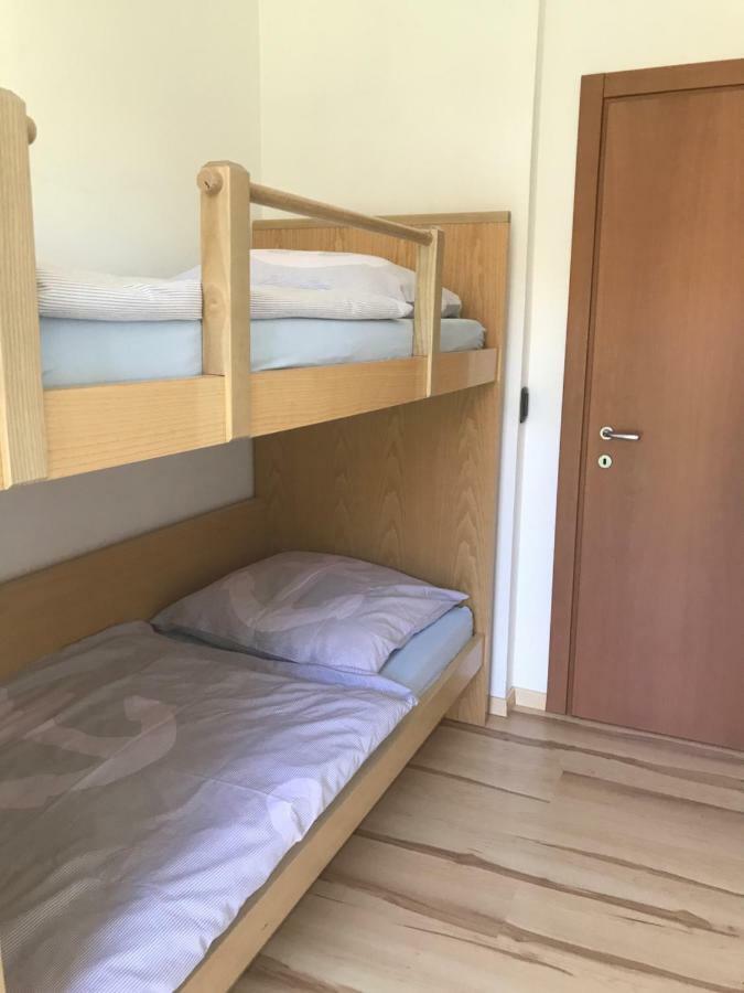 Appartement Balcone Sul Lago 加尔达湖滨 外观 照片
